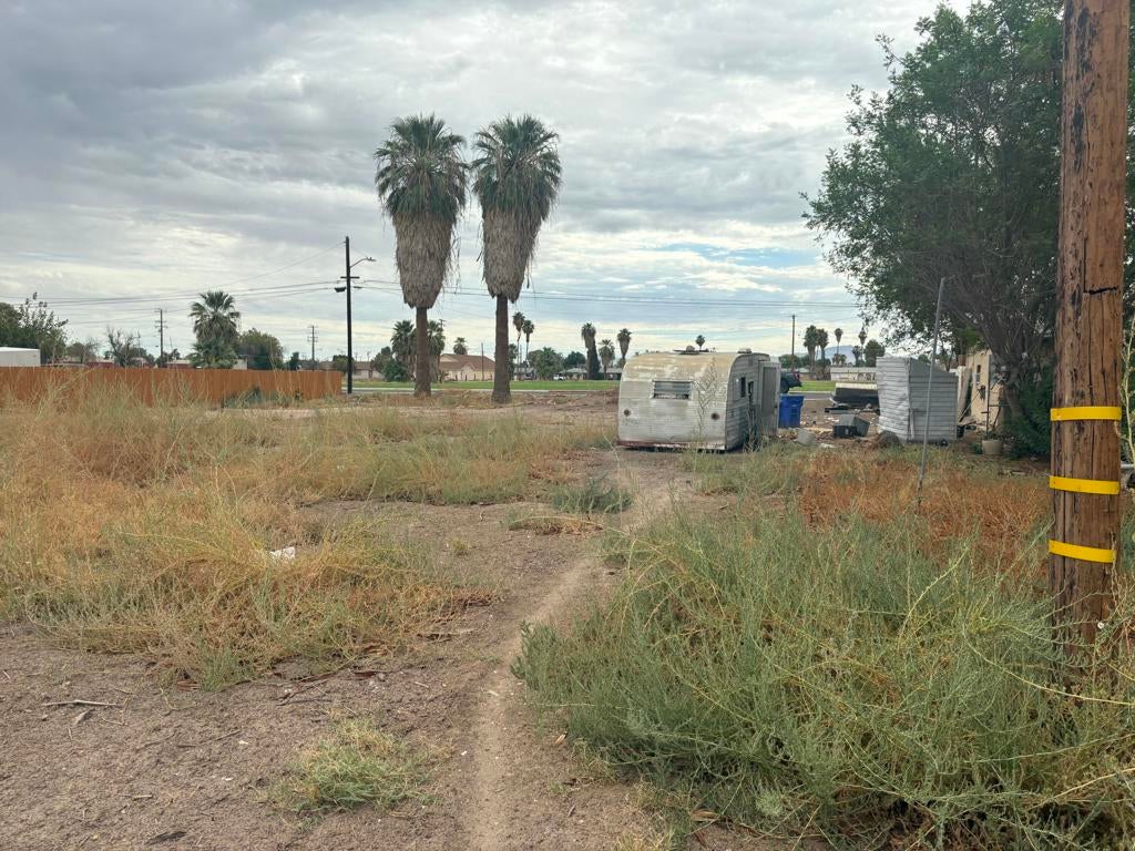 0.61 Acres N Solano Avenue