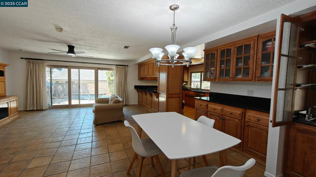 1023 Le Conte Dr