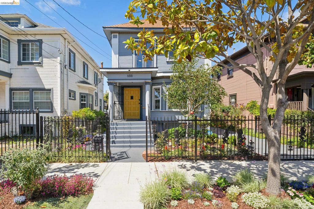 688 31St St ST, Oakland CA 94609