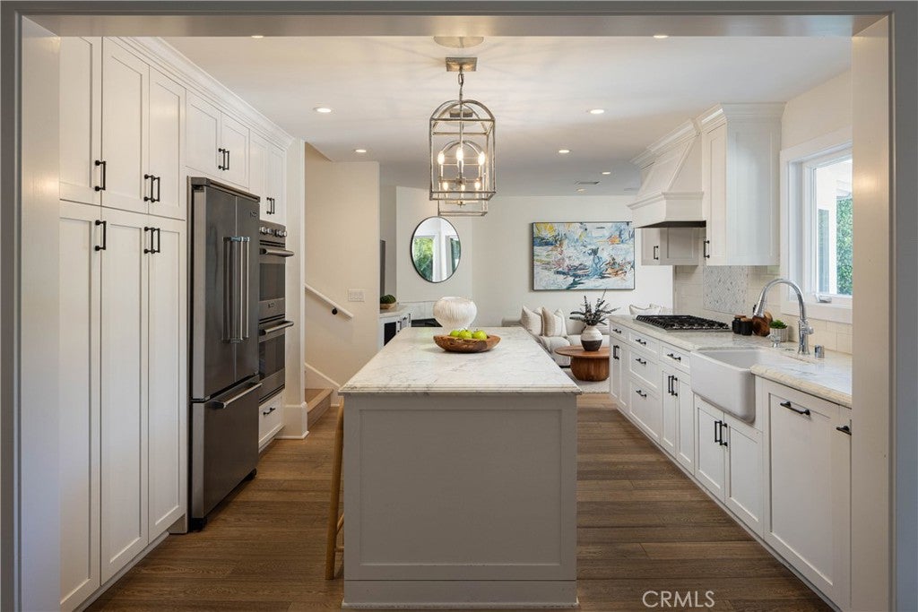 433 Seaward, Corona Del Mar CA 92625 - Photo 12