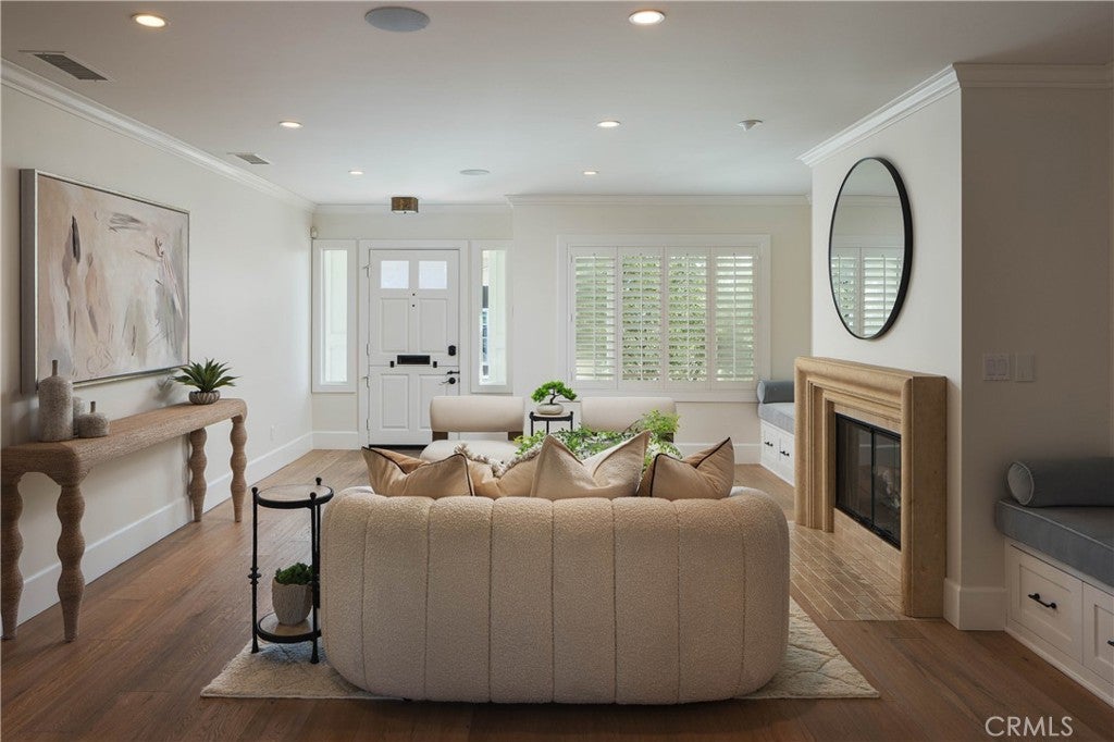 433 Seaward, Corona Del Mar CA 92625 - Photo 7