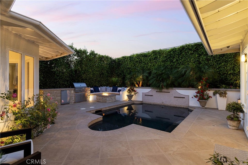 433 Seaward, Corona Del Mar CA 92625 - Photo 36