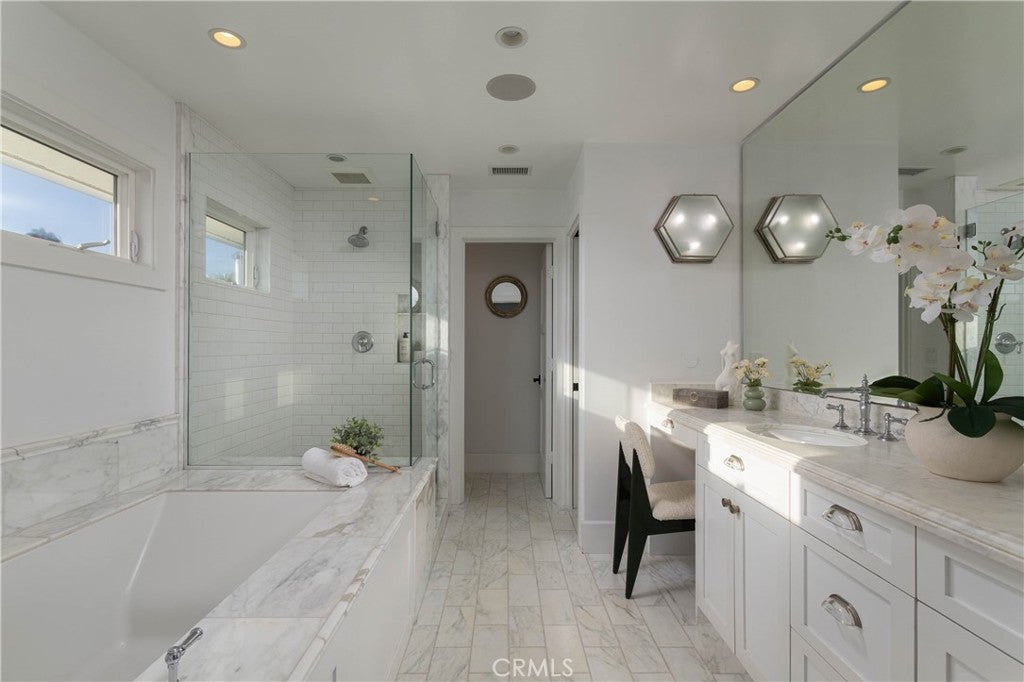 433 Seaward, Corona Del Mar CA 92625 - Photo 24