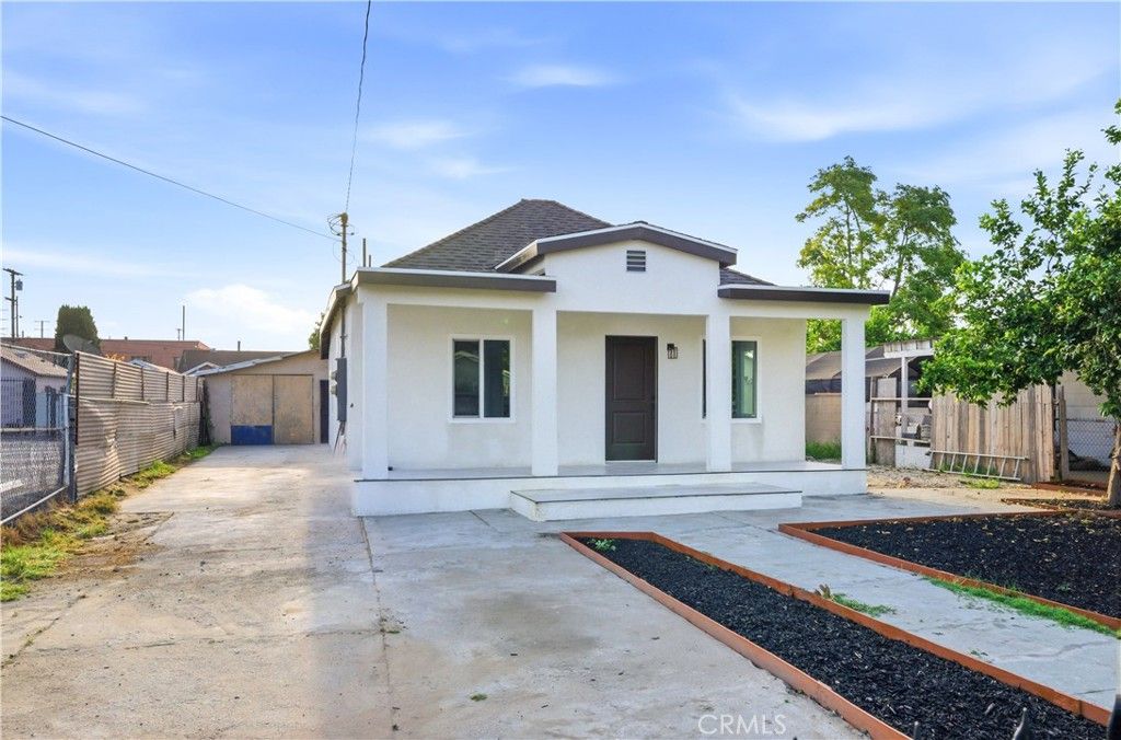 Photo of 7912 Alix Avenue, Los Angeles, CA 90001 (MLS # PW26077100)