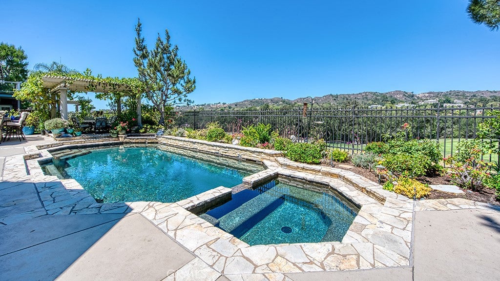 35 Augusta, Coto de Caza CA 92679 - Photo 31