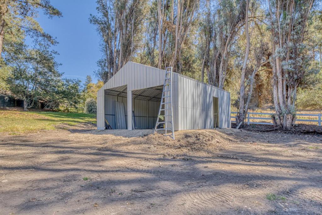 6575 Tustin Road