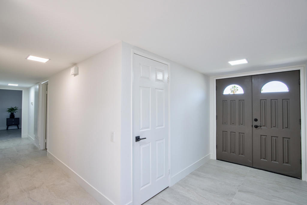 34 La Cerra Drive