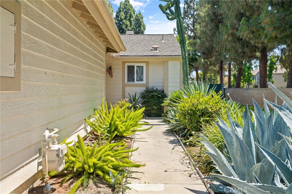 1700 Truman Circle