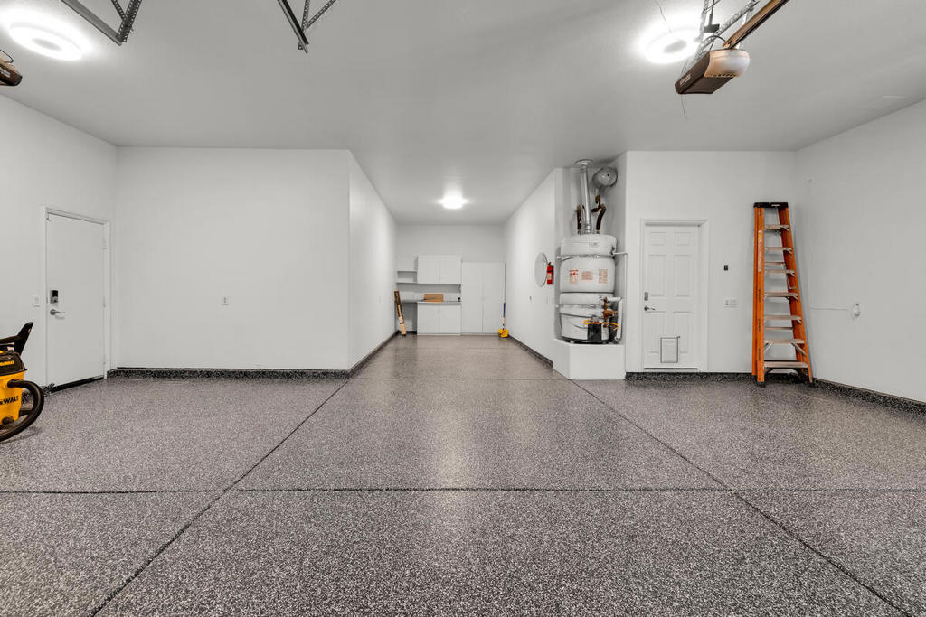 Desert River Estates - Residential