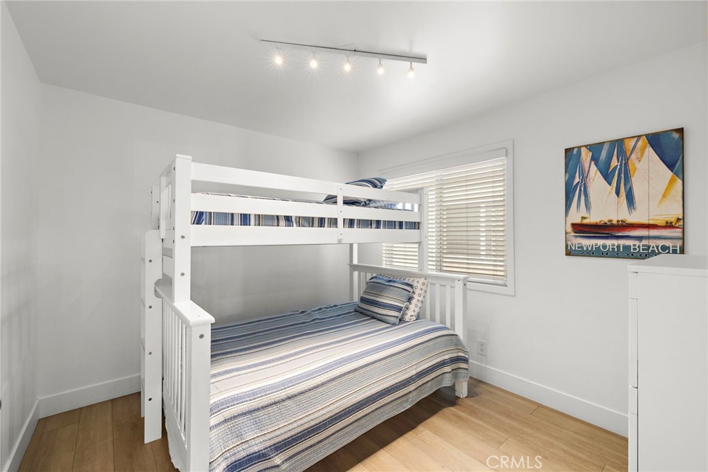 West Newport Beach (WSNB) - Residential Income