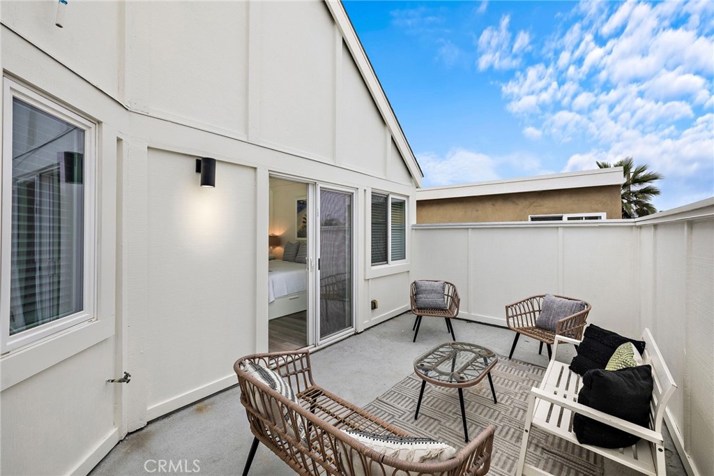 West Newport Beach (WSNB) - Residential Income