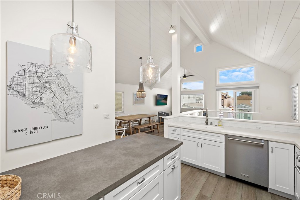 West Newport Beach (WSNB) - Residential Income