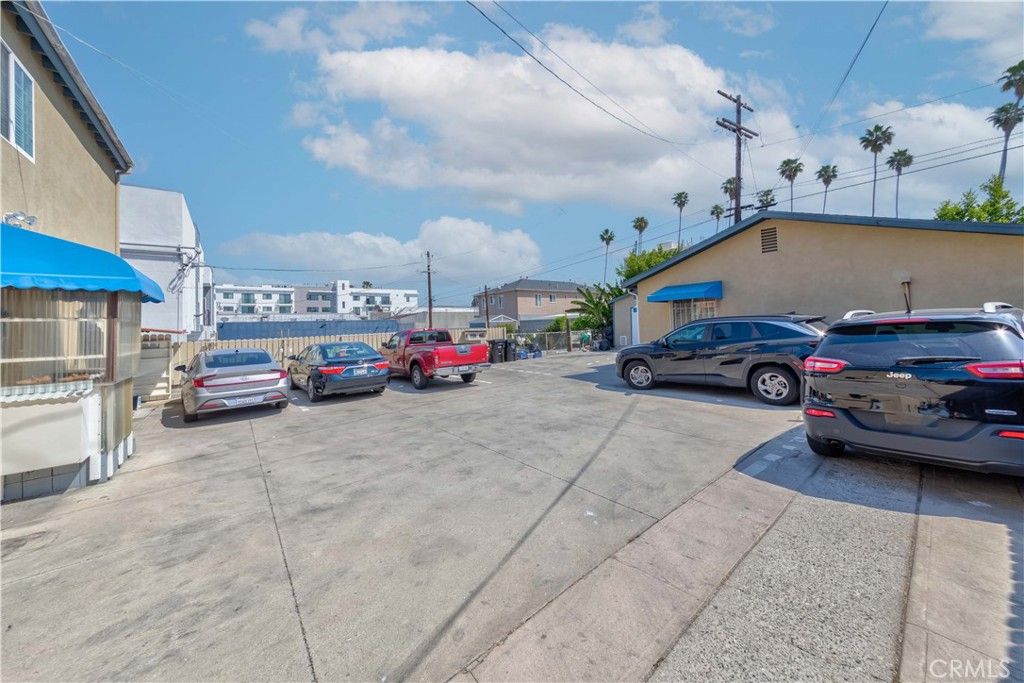 Photo of 236 N Catalina Street, Los Angeles, CA 90004 (MLS # PW25083749)