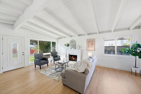 Photo of 1801 Pablo Vista Ave, San Pablo, CA 94806 (MLS # 41122397)