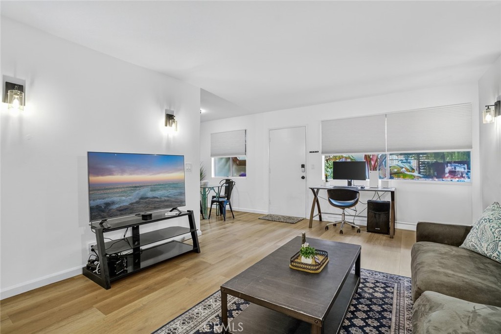 Lynn Manor (LNM) - Residential