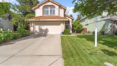 Photo of 1045 Hollice Ln Ln, Livermore, CA 94550 (MLS # 41130933)