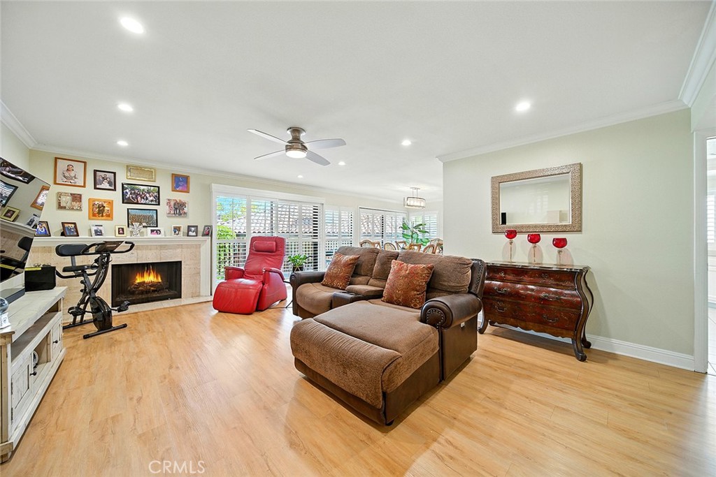 6322 Riviera Cir.