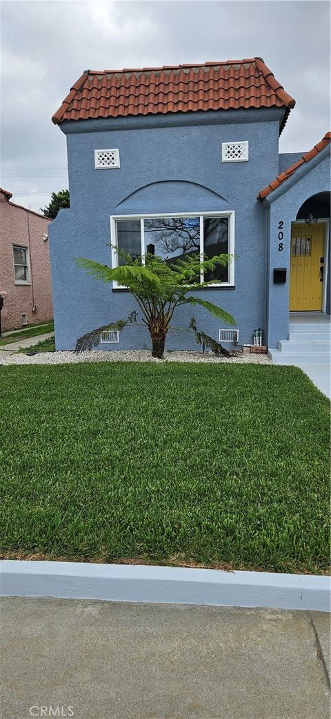 Photo of 208 S Burris Avenue, Compton, CA 90221 (MLS # IN25100010) Photo of 208 S Burris Avenue, Compton, CA 90221 (MLS # IN25100010)