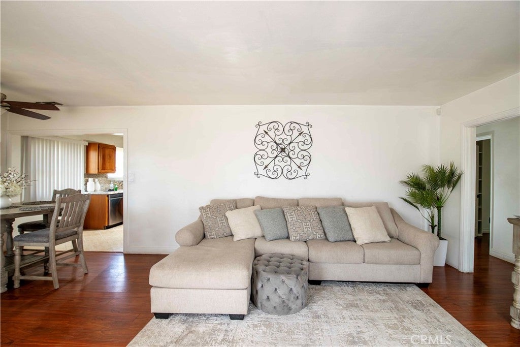 12560 Mineola