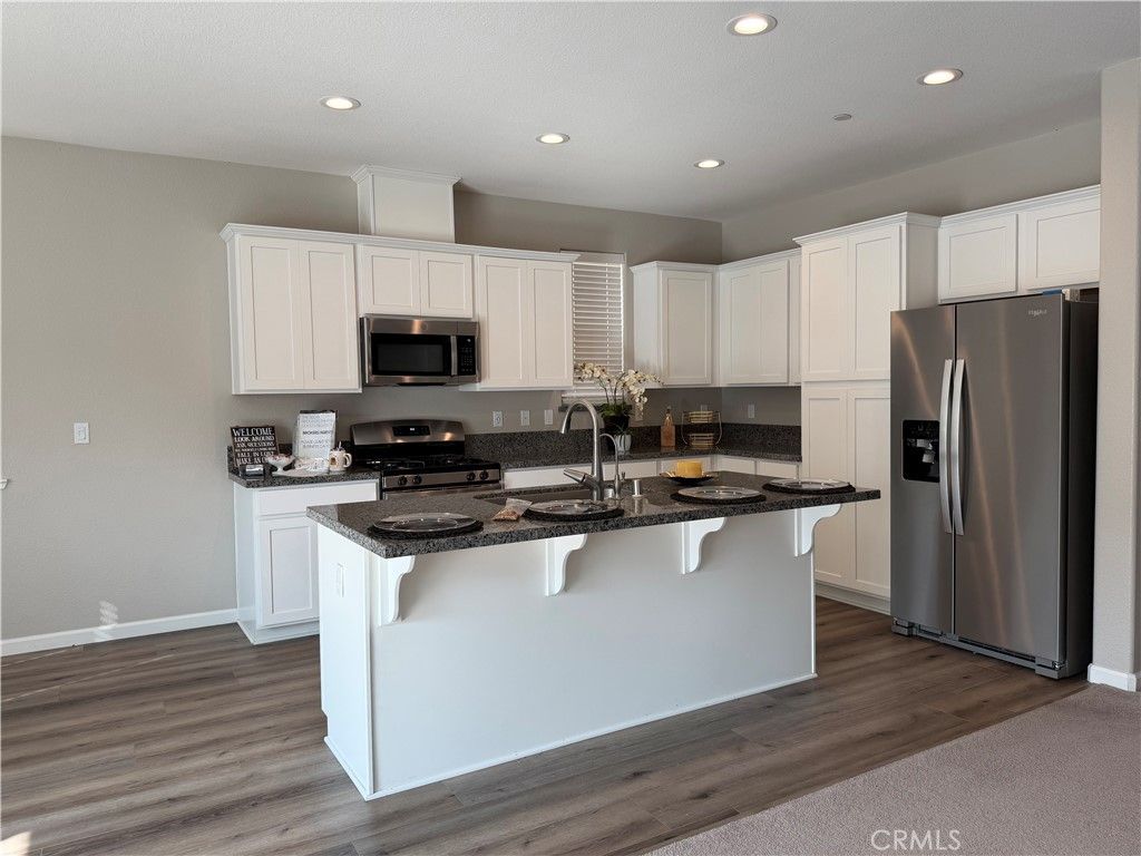 Photo of 826 Courtney Court, Merced, CA 95348 (MLS # MC26021451)