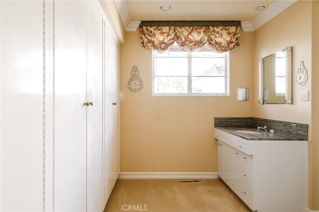 Virginia Country Club (VCC) - Residential
