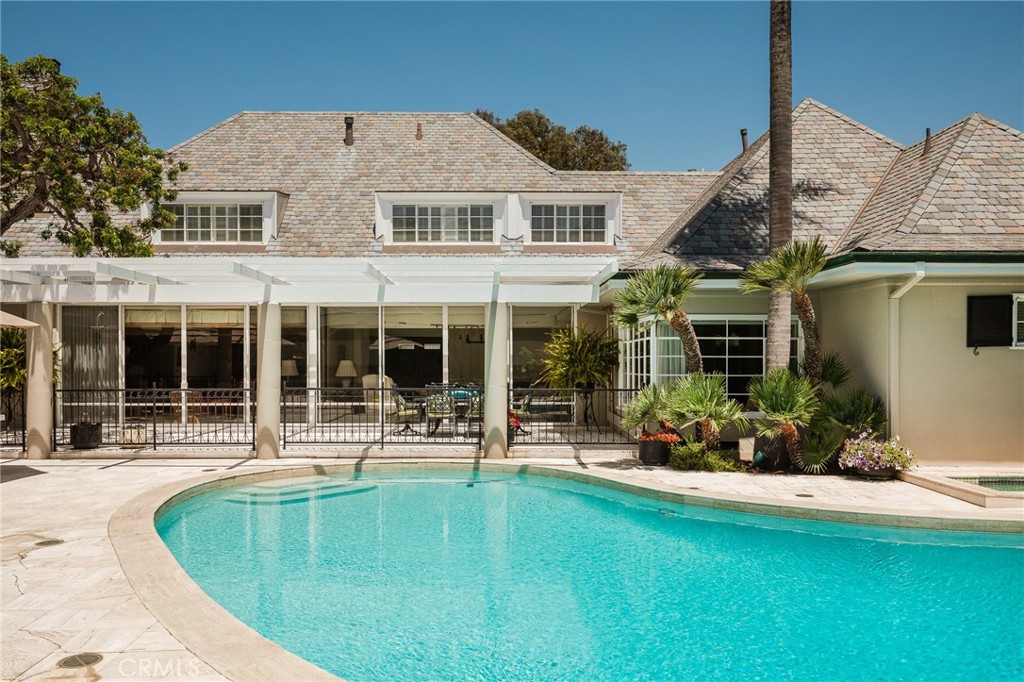 Virginia Country Club (VCC) - Residential
