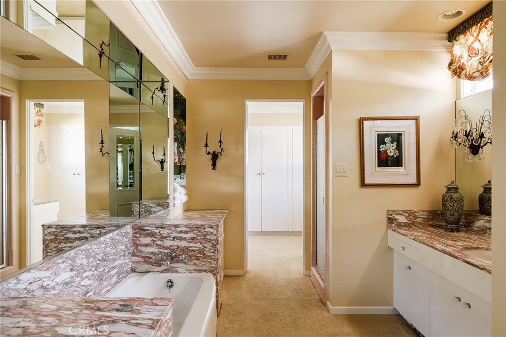 Virginia Country Club (VCC) - Residential