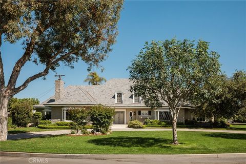4294 Country Club Drive Long Beach CA 90807