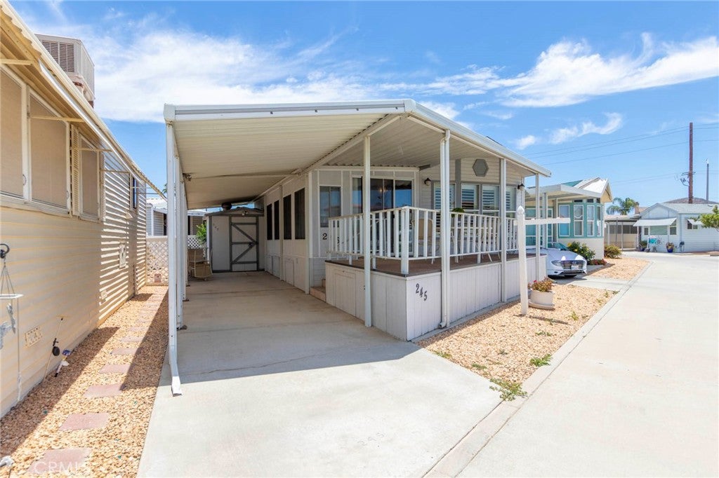 1295 S Cawston 245