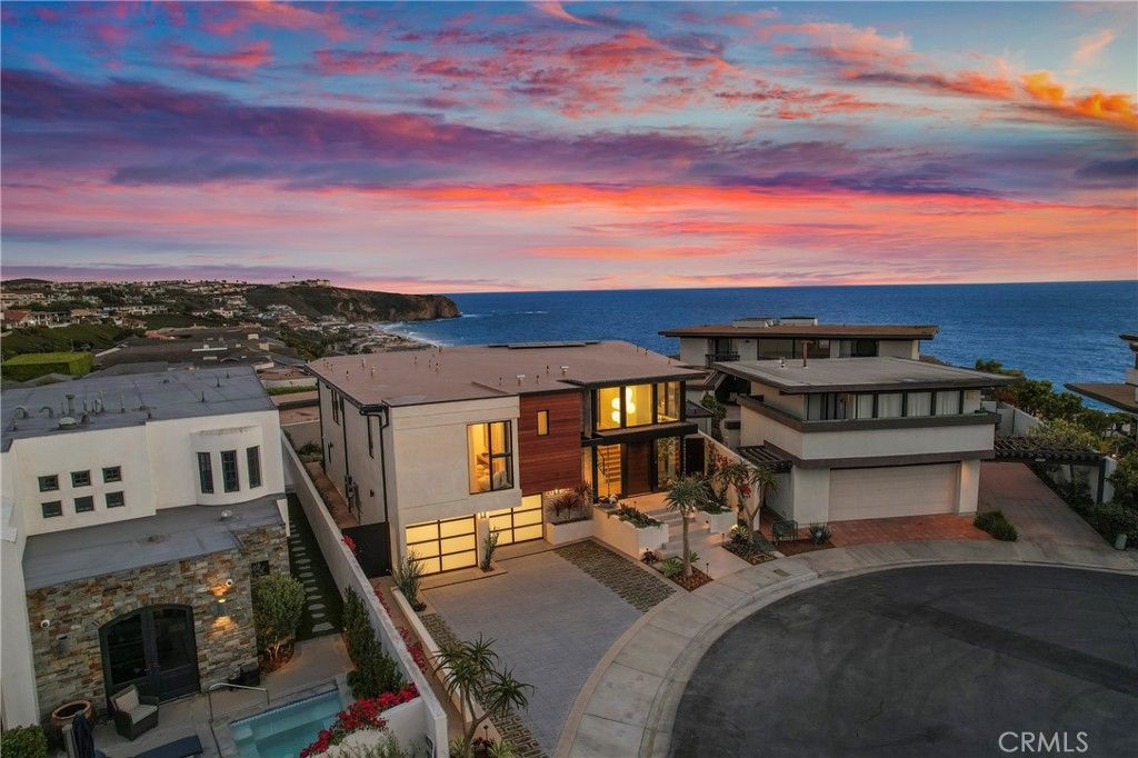 Photo of 23502 Seaward Isle Isle, Dana Point, CA 92629 (MLS # OC26071269)