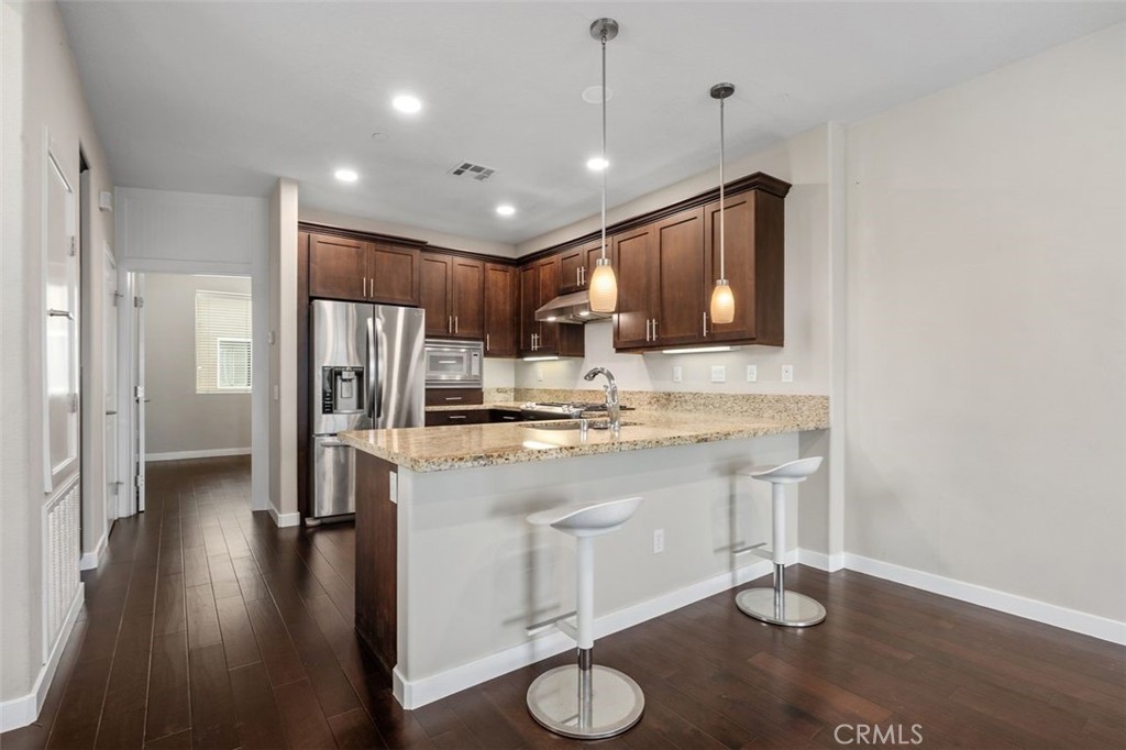 1608 W Artesia Square