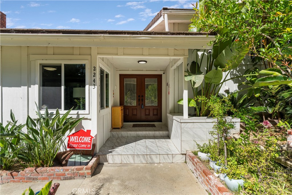 $440,000 Price Reduction & Motivated Seller! This beautiful Ranch Style Property presents a very spacious 4-bedroom, 4-bathroom spanning 4,400 sqft nestled on a 1.38-acre lot with its very own mountain vista offering a panoramic view of the surrounding hills. This beautiful property is located within the prestigious & highly sought after Country Estates Community. Completely renovated in 2019 with up to $500K in upgrades including all-new plumbing, electrical, insulation, paint, quartz countertops, stainless appliances, LED lighting, and modern flooring, this solar-equipped residence offers two attached extensions featuring a second kitchen and bonus room. Enjoy dual fireplaces (formal living and family), a wet bar with wine cooler, sunroom with panoramic views, three-car garage with custom cabinetry, and a large deck perfect for entertaining guests and hosting parties. Community amenities include pools, tennis, pickleball, basketball, kid’s playground, and scenic trails.