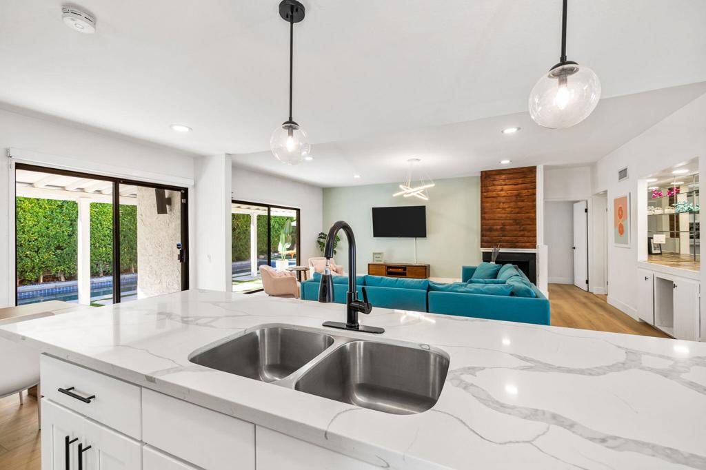 Victoria Park/Vista Norte - Residential Lease