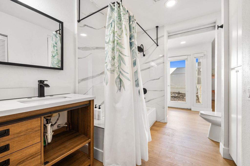 Victoria Park/Vista Norte - Residential Lease