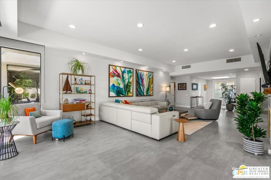 The Springs Country Club - Residential