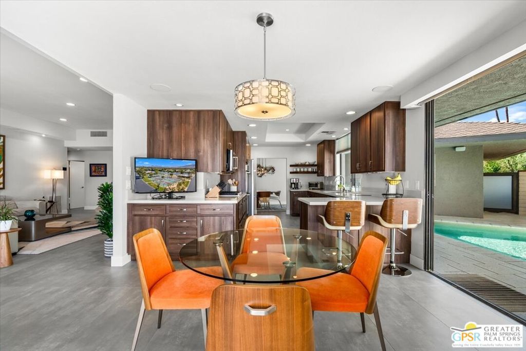 The Springs Country Club - Residential