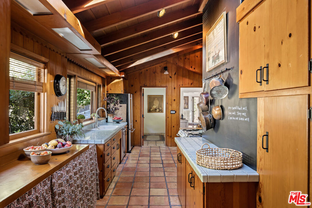 2415 Castilian Drive