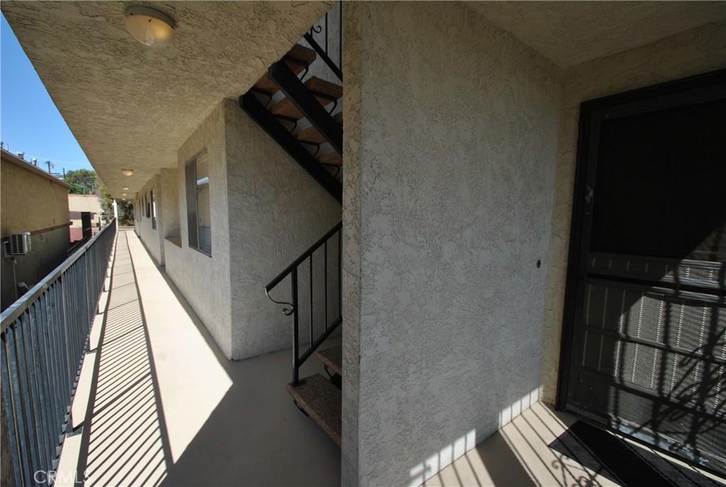 129 N Cabrillo Avenue