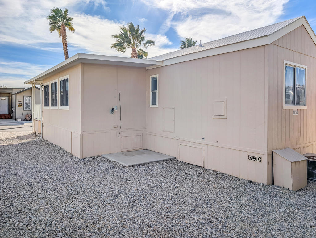 Not Applicable-1 - Manufactured In Park