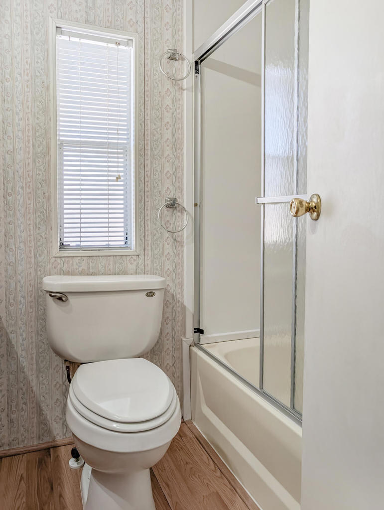 Not Applicable-1 - Manufactured In Park