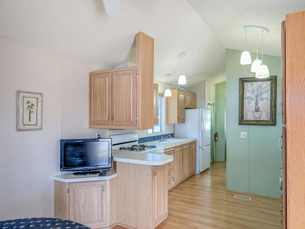 Not Applicable-1 - Manufactured In Park