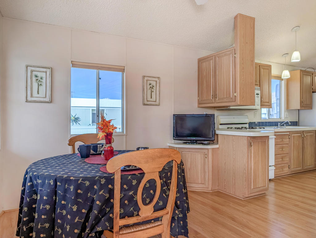 Not Applicable-1 - Manufactured In Park