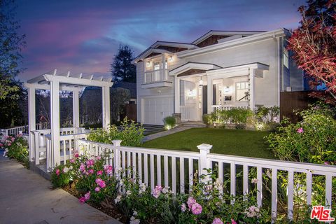 Photo of 2737 Angus Street, Los Angeles, CA 90039 (MLS # 26690727)