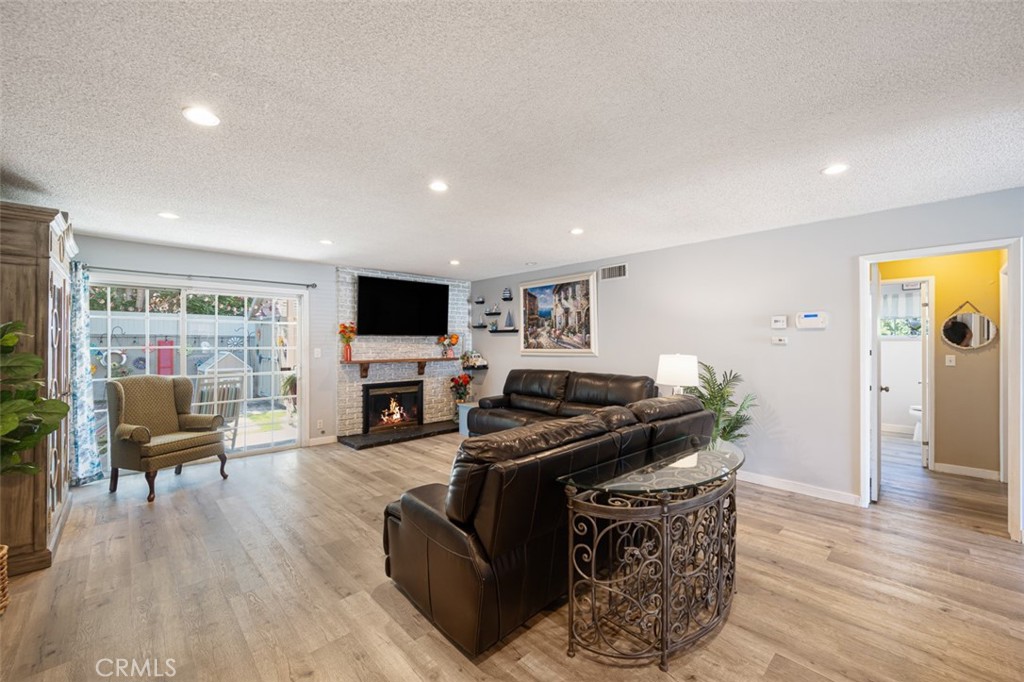 5442 Park Avenue