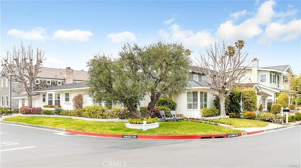Photo of 2831 Bayshore Drive, Newport Beach, CA 92663 (MLS # NP26047479)
