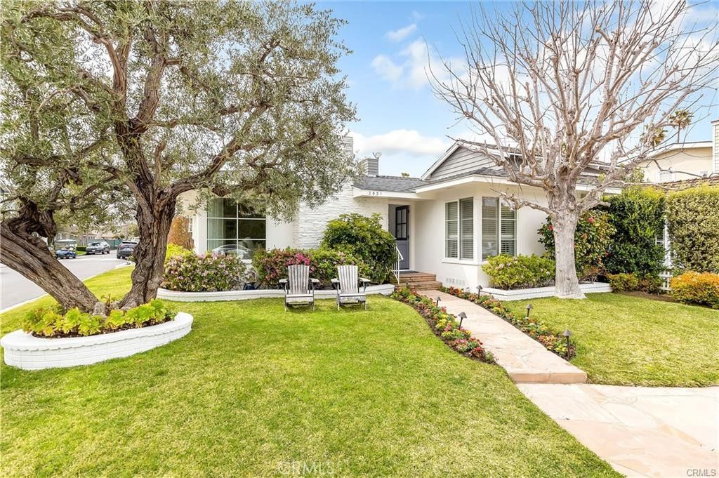 Photo of 2831 Bayshore Drive, Newport Beach, CA 92663 (MLS # NP26047479)