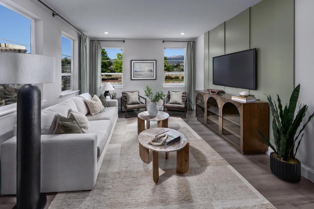 1230 Francisco Lane