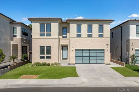 20637 W Hummingbird Porter Ranch CA 91326
