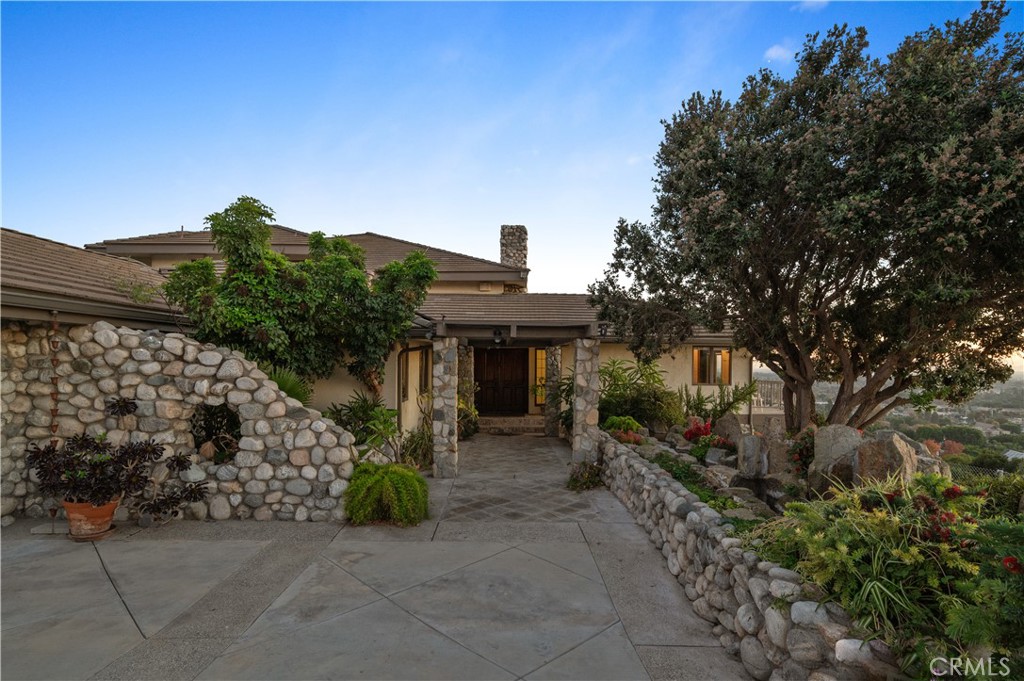 1436 La Riata Drive