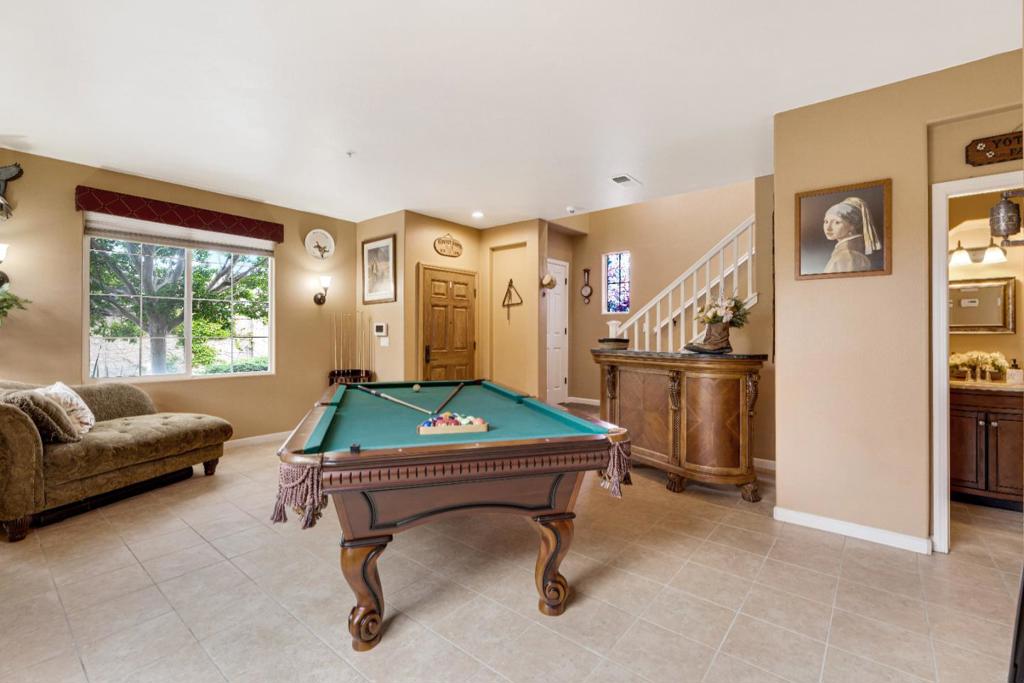 75 Paseo Drive